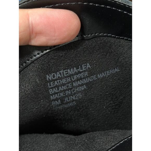 Nordstrom Atema Kitten Heel Bootie Size 8 Leather Upper in Black NEW - Picture 6 of 7